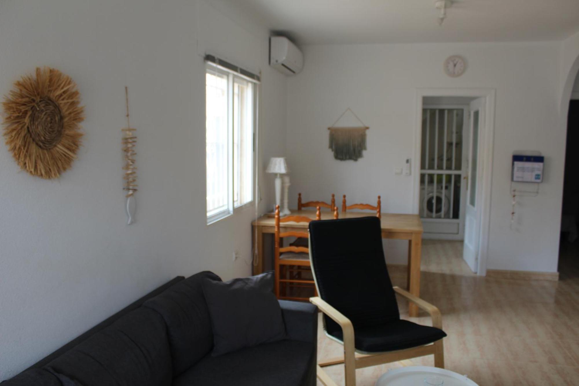 Bungalow With 2 Bedrooms And Roof Terrace In The Center Of La Zenia. Free Wifi. Orihuela Exterior foto